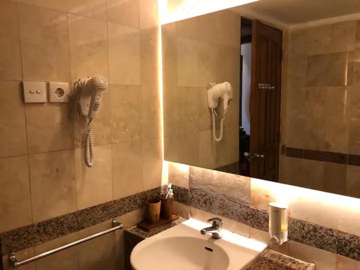 6162 At Jayakarta Bali * Seminyak (Bali)