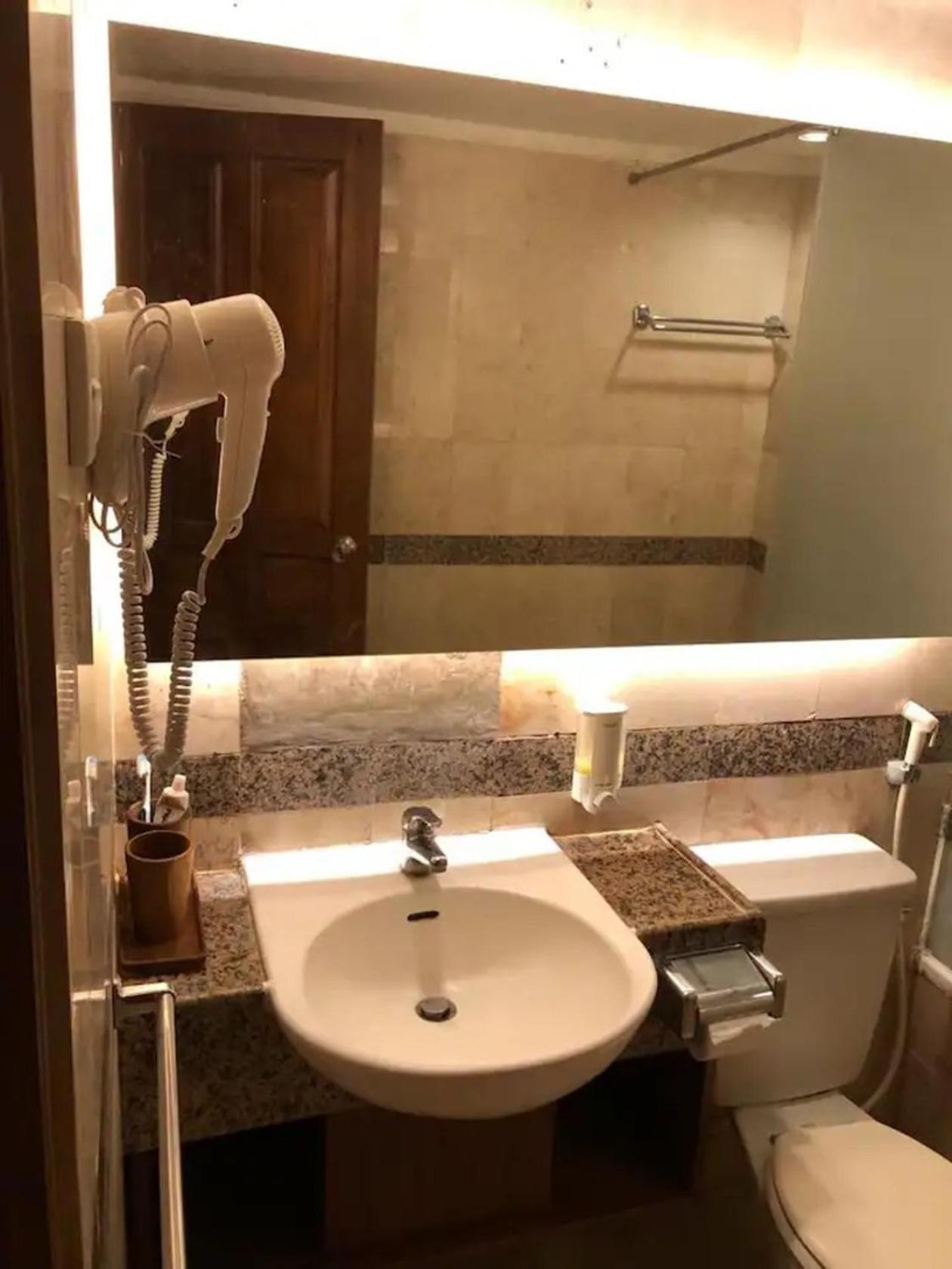 6162 At Jayakarta Bali Seminyak (Bali)